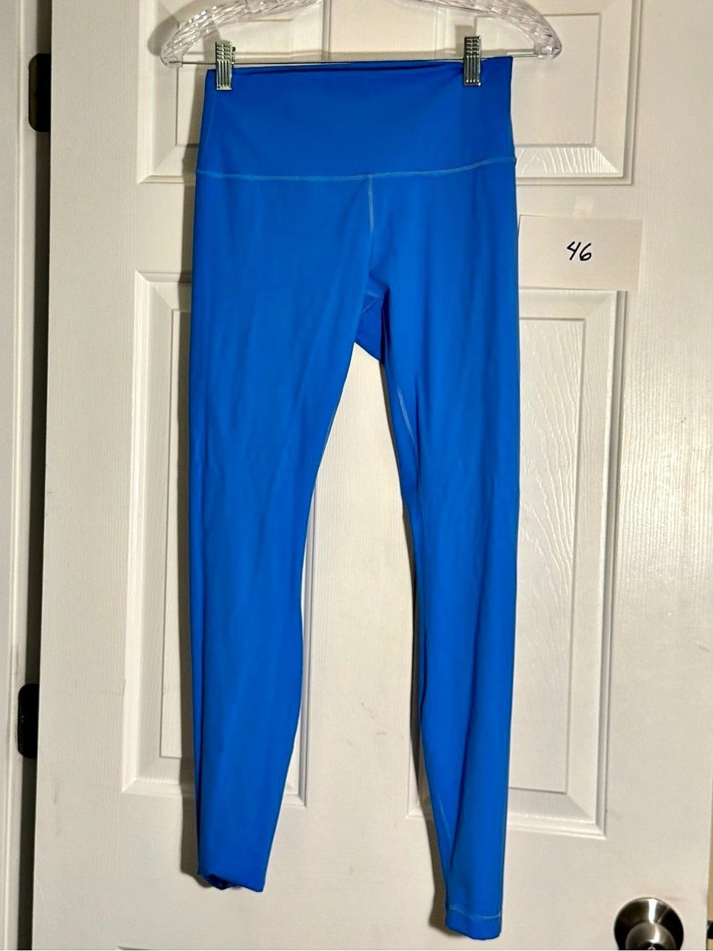 Lululemon Women's Blue Athletic Leggings Size 8
